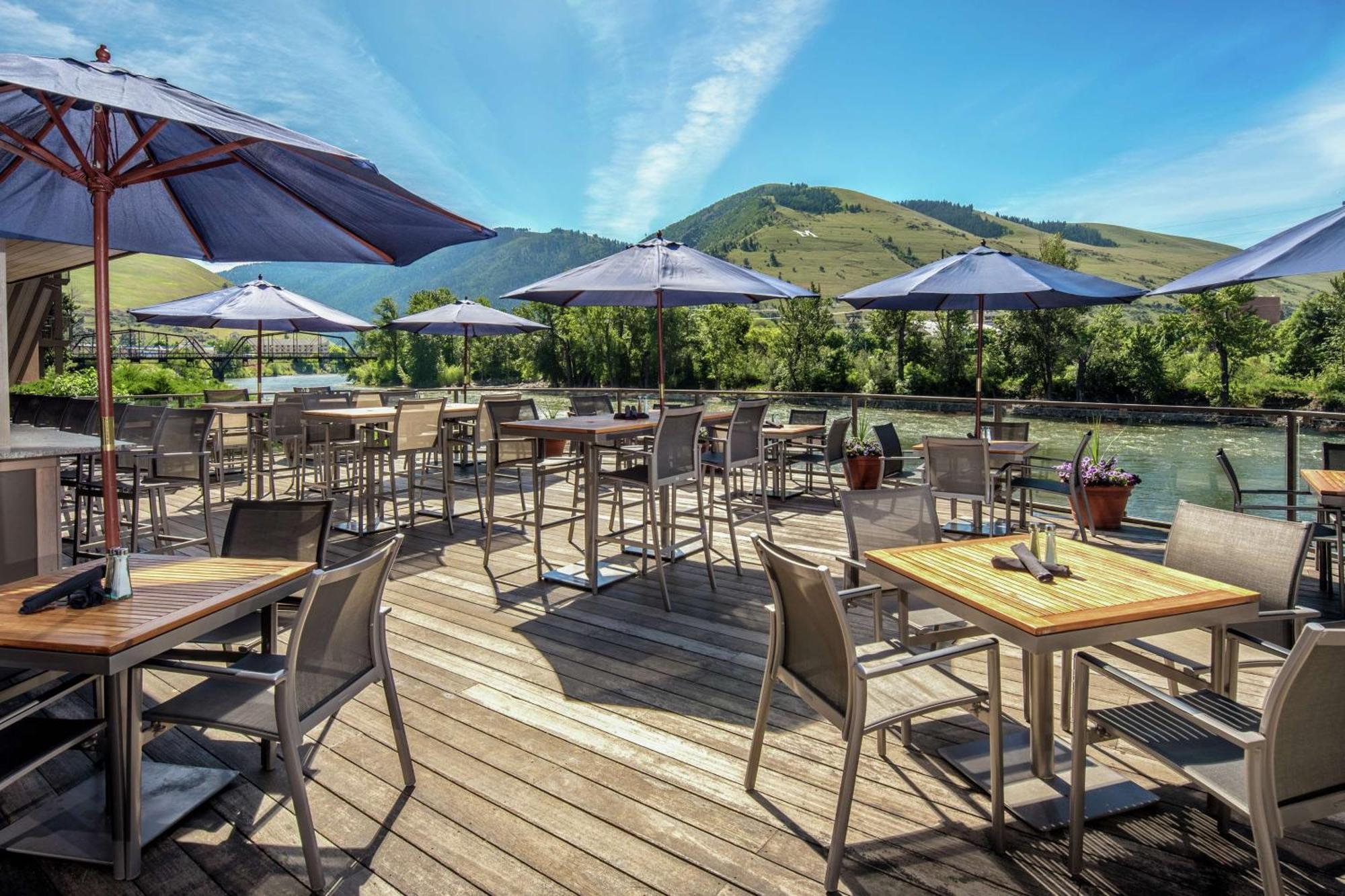 Doubletree By Hilton Missoula Edgewater Hotel Exterior photo